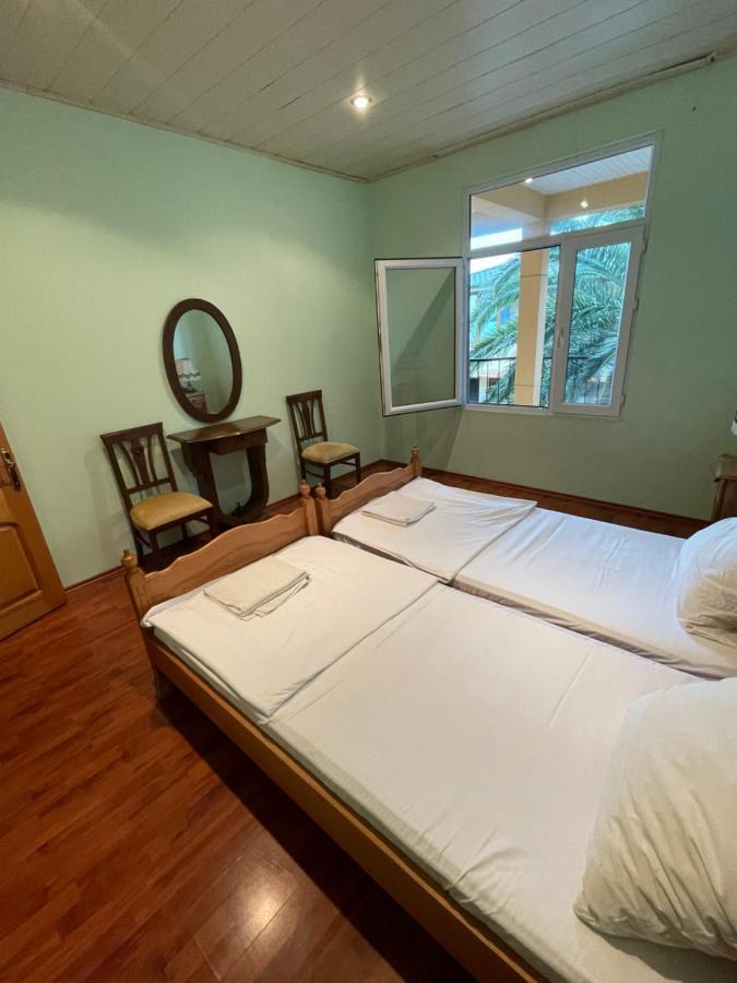 Kvariati Palma Hotel 外观 照片